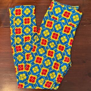 LuLaRoe Vibrant Floral Leggings in Blue and Yellow